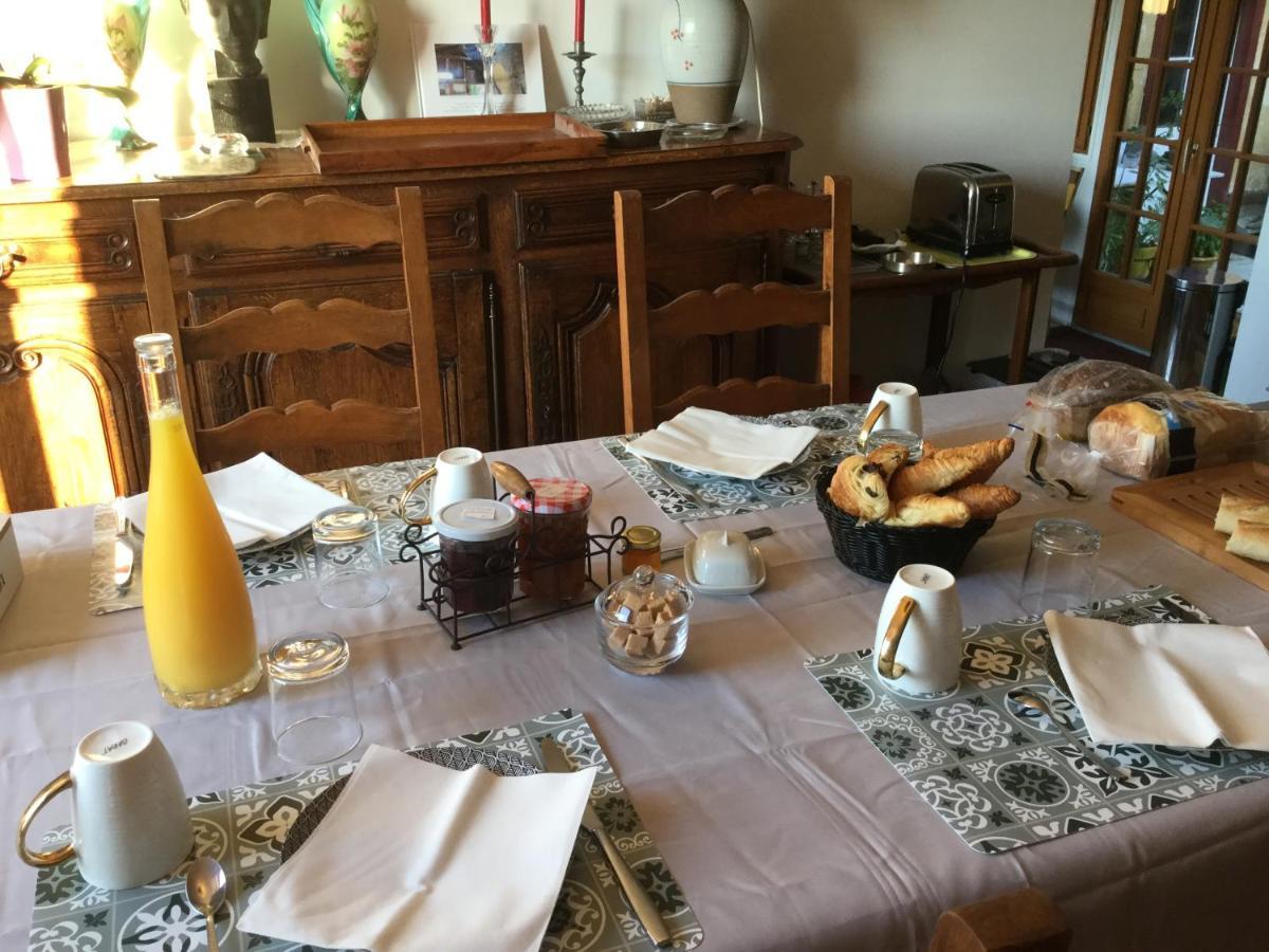 Les Papouz Bed & Breakfast Gommecourt Екстериор снимка