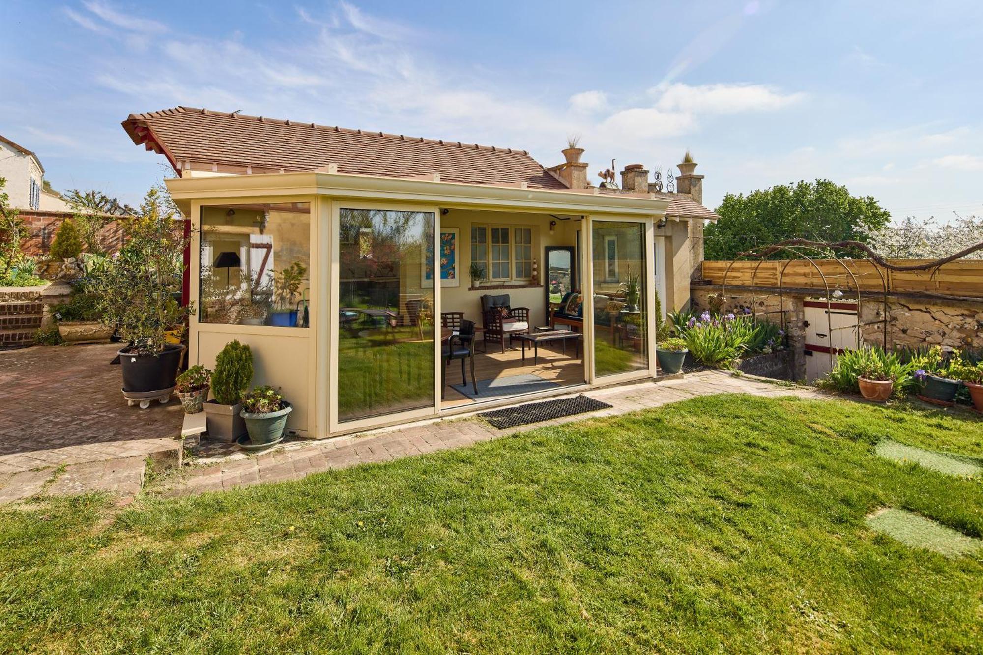 Les Papouz Bed & Breakfast Gommecourt Екстериор снимка