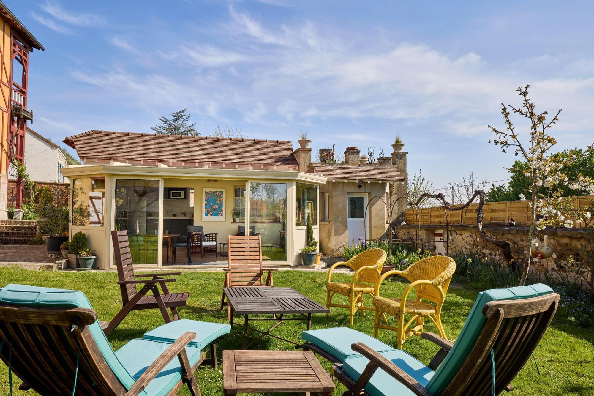Les Papouz Bed & Breakfast Gommecourt Екстериор снимка